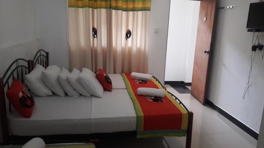 Charlton Kandy City Rest Экстерьер фото