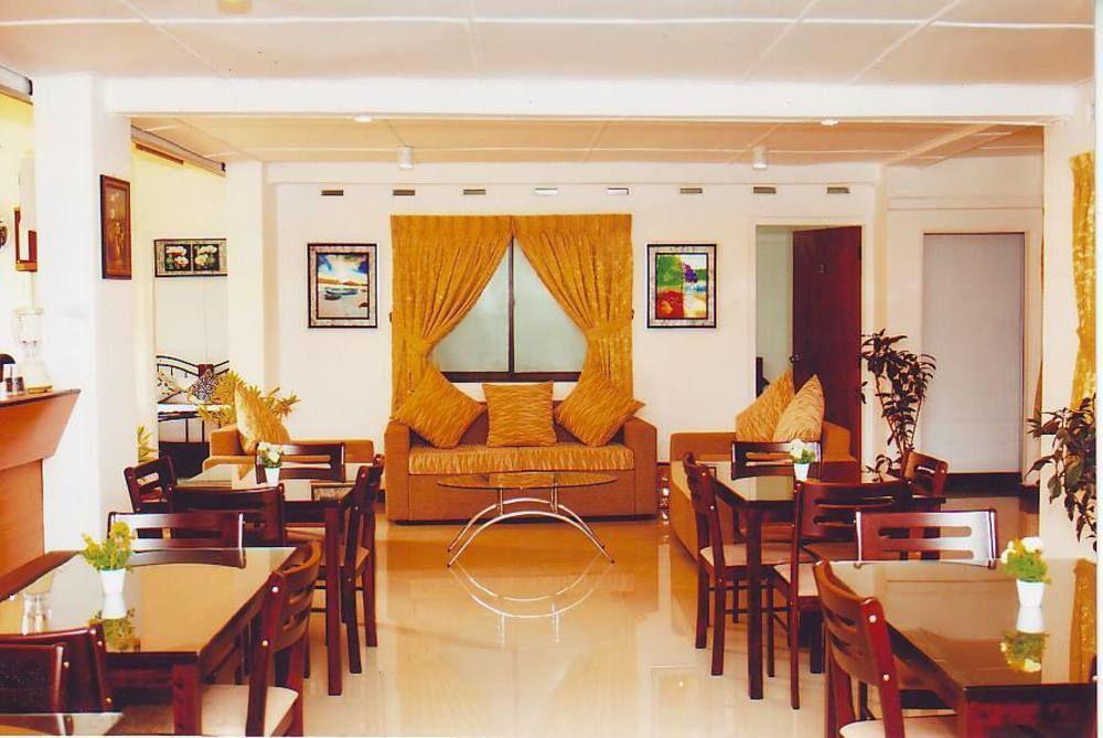 Charlton Kandy City Rest Экстерьер фото